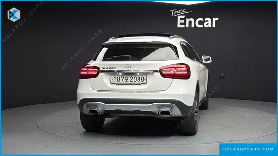 MERCEDES GLA-CLASS GLA220 PREMIUM