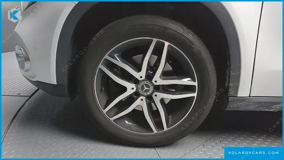 MERCEDES GLA-CLASS GLA220 PREMIUM