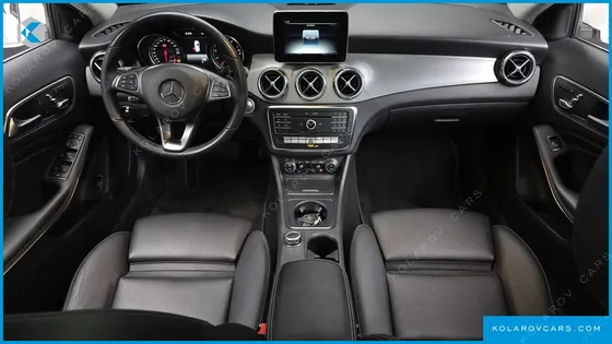 MERCEDES GLA-CLASS GLA220 PREMIUM