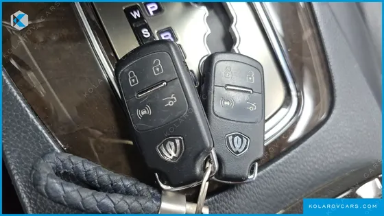 KGM - SSANGYONG CHAIRMAN CW600