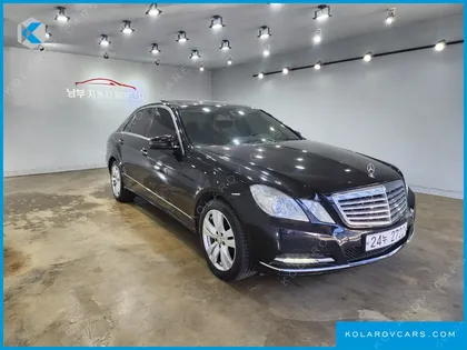 MERCEDES E-CLASS E300 ELEGANCE