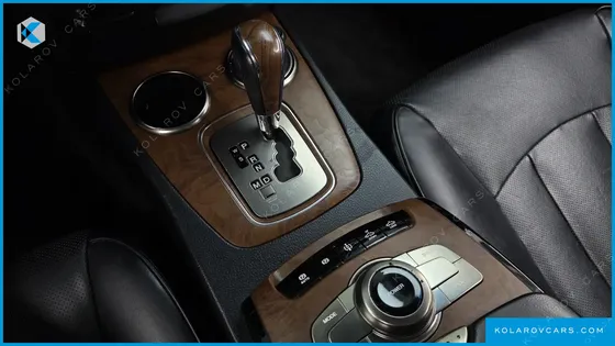 KGM - SSANGYONG CHAIRMAN CW700 4TRONIC