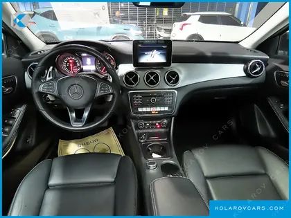 MERCEDES GLA-CLASS GLA220 PREMIUM
