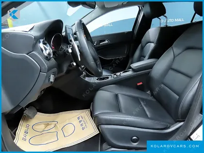 MERCEDES GLA-CLASS GLA220 PREMIUM