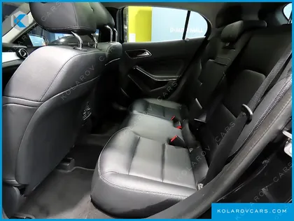 MERCEDES GLA-CLASS GLA220 PREMIUM