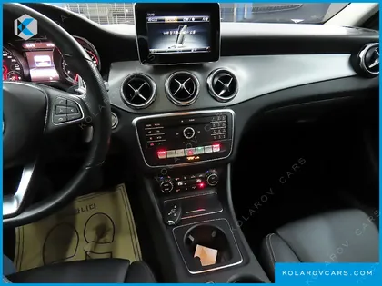 MERCEDES GLA-CLASS GLA220 PREMIUM