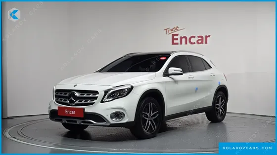 MERCEDES GLA-CLASS GLA220 PREMIUM