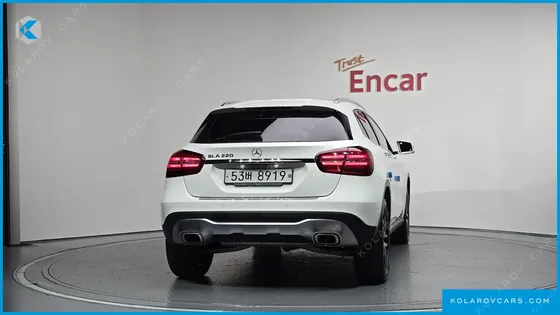 MERCEDES GLA-CLASS GLA220 PREMIUM