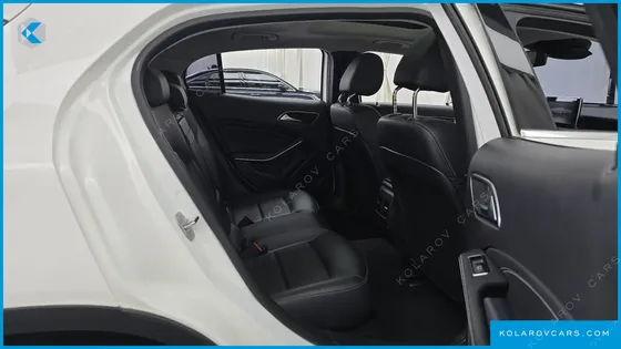 MERCEDES GLA-CLASS GLA220 PREMIUM
