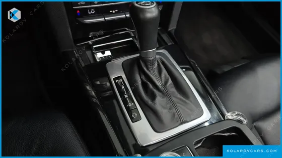 MERCEDES E-CLASS E200 CGI AVANTGARDE