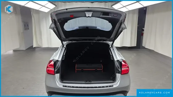 MERCEDES GLA-CLASS GLA200 D 4MATIC