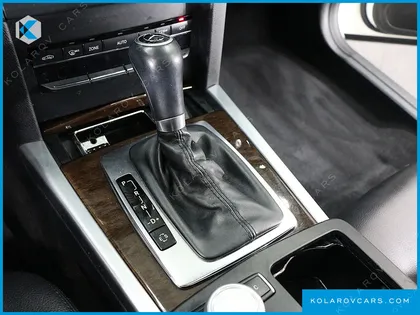 MERCEDES E-CLASS E200 CGI