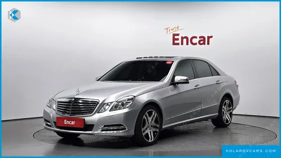 MERCEDES E-CLASS E300 ELEGANCE