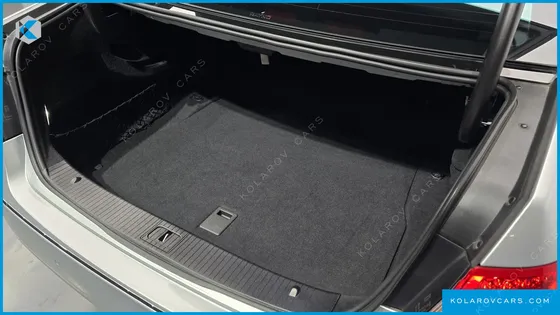 MERCEDES E-CLASS E300 ELEGANCE