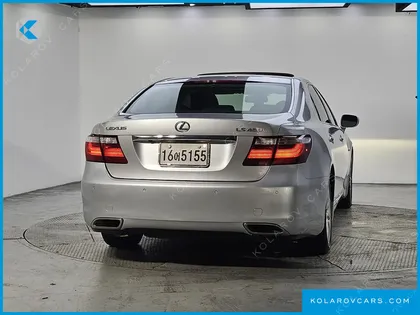 LEXUS LS 5-SEATS