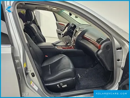 LEXUS LS 5-SEATS