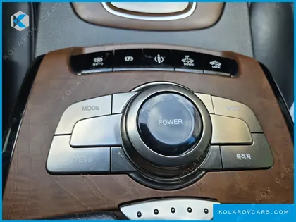 KGM - SSANGYONG CHAIRMAN CW700 4TRONIC