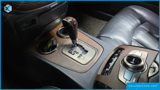 KGM - SSANGYONG CHAIRMAN CW600 4TRONIC