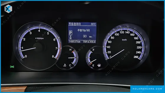 KGM - SSANGYONG CHAIRMAN CW700