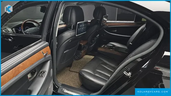 KGM - SSANGYONG CHAIRMAN CW700