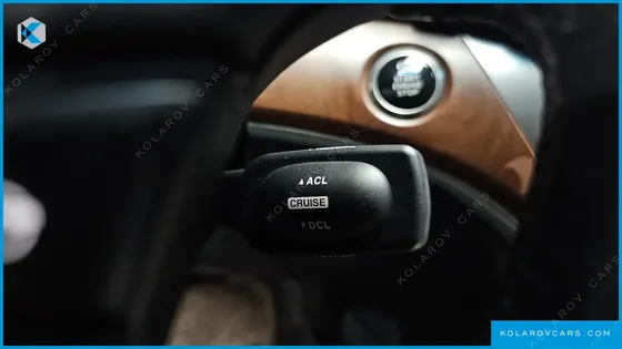 KGM - SSANGYONG CHAIRMAN CW700