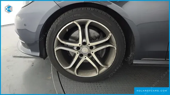 MERCEDES E-CLASS E250 BLUETEC 4MATIC AV