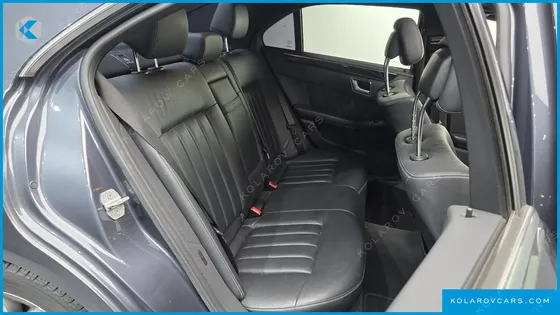 MERCEDES E-CLASS E250 BLUETEC 4MATIC AV