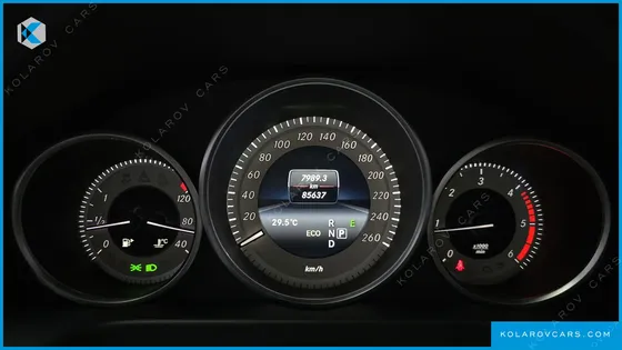 MERCEDES E-CLASS E220 BLUETEC AVANTGARDE