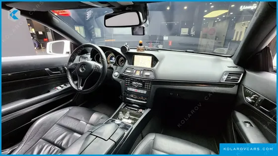 MERCEDES E-CLASS E200 COUPE