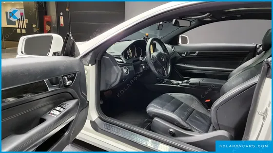 MERCEDES E-CLASS E200 COUPE