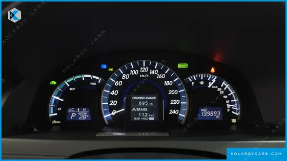 TOYOTA CAMRY HYBRID XLE