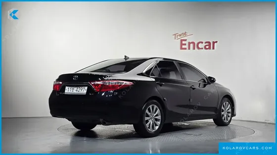 TOYOTA CAMRY 2.5 XLE