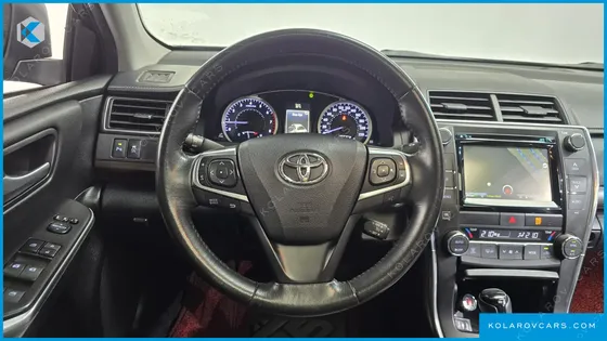 TOYOTA CAMRY 2.5 XLE
