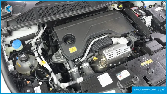 PEUGEOT 308 1.2 HYBRID GT