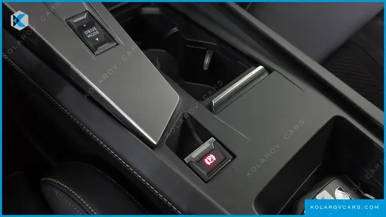 PEUGEOT 308 1.2 HYBRID GT