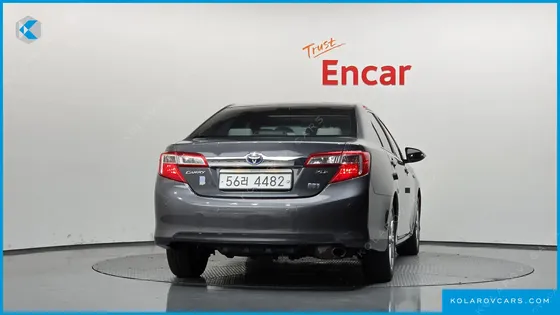 TOYOTA CAMRY HYBRID XLE