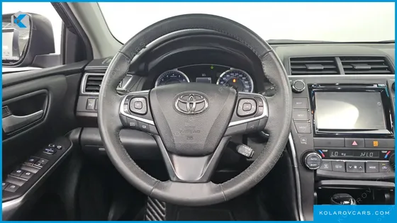 TOYOTA CAMRY 2.5 XLE