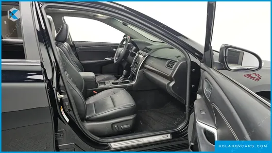 TOYOTA CAMRY 2.5 XLE