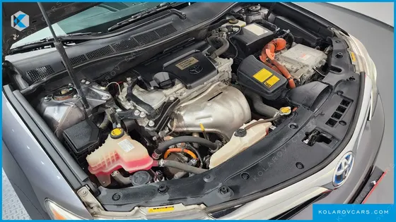 TOYOTA CAMRY HYBRID XLE