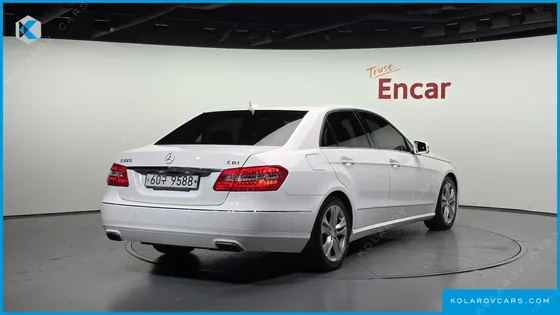 MERCEDES E-CLASS E220 CDI AVANTGARDE