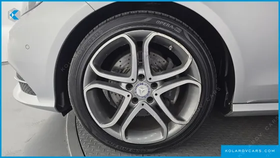 MERCEDES E-CLASS E250 BLUETEC 4MATIC AV