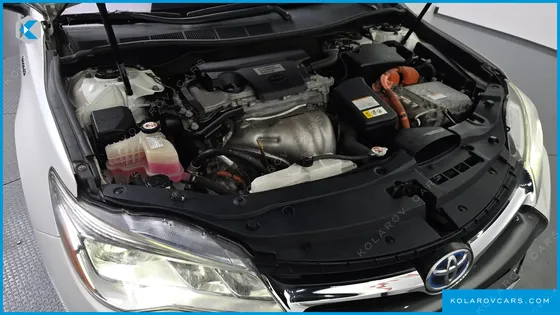 TOYOTA CAMRY HYBRID XLE