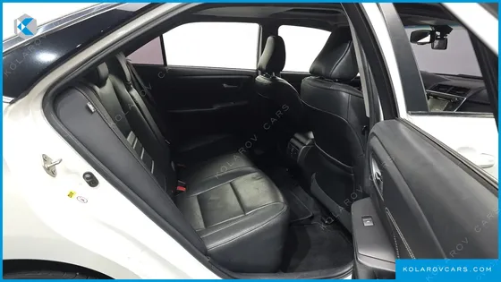 TOYOTA CAMRY HYBRID XLE
