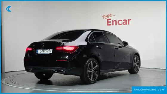 MERCEDES A-CLASS A220 SEDAN