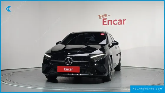 MERCEDES A-CLASS A220 SEDAN