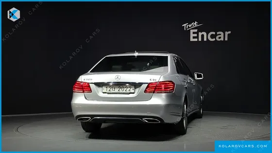 MERCEDES E-CLASS E220 CDI AVANTGARDE