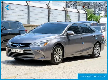 TOYOTA CAMRY HYBRID XLE