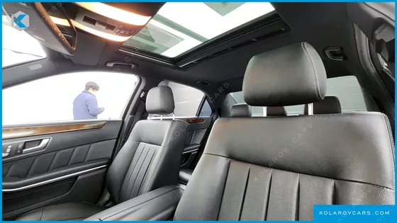MERCEDES E-CLASS E300 ELEGANCE