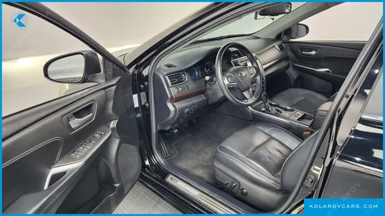 TOYOTA CAMRY 2.5 XLE