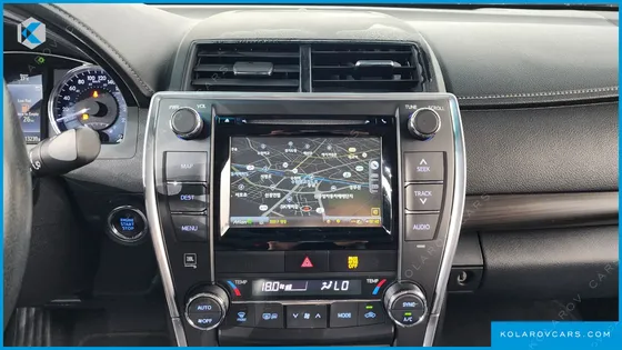 TOYOTA CAMRY 2.5 XLE